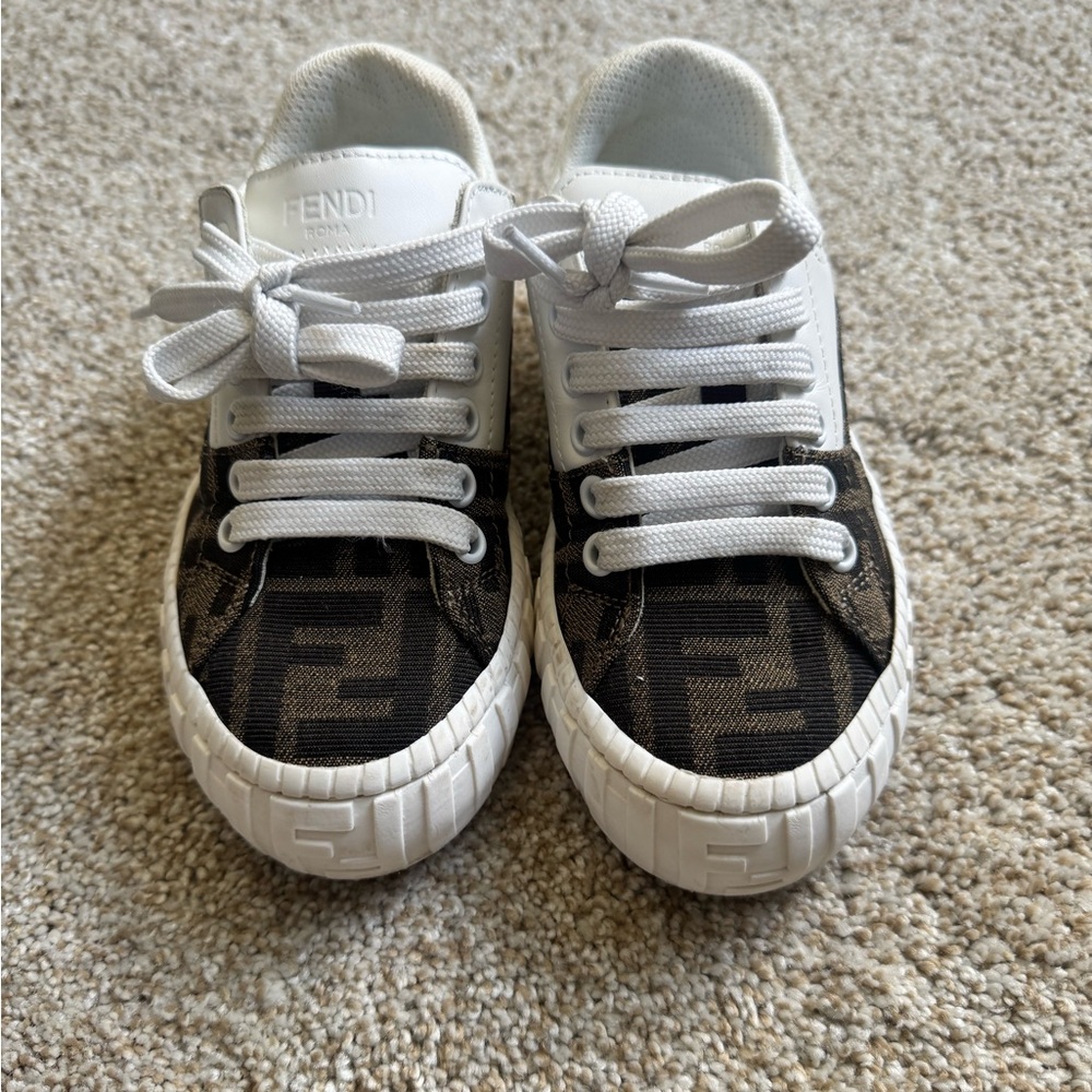 Fendi Kids Sneakers